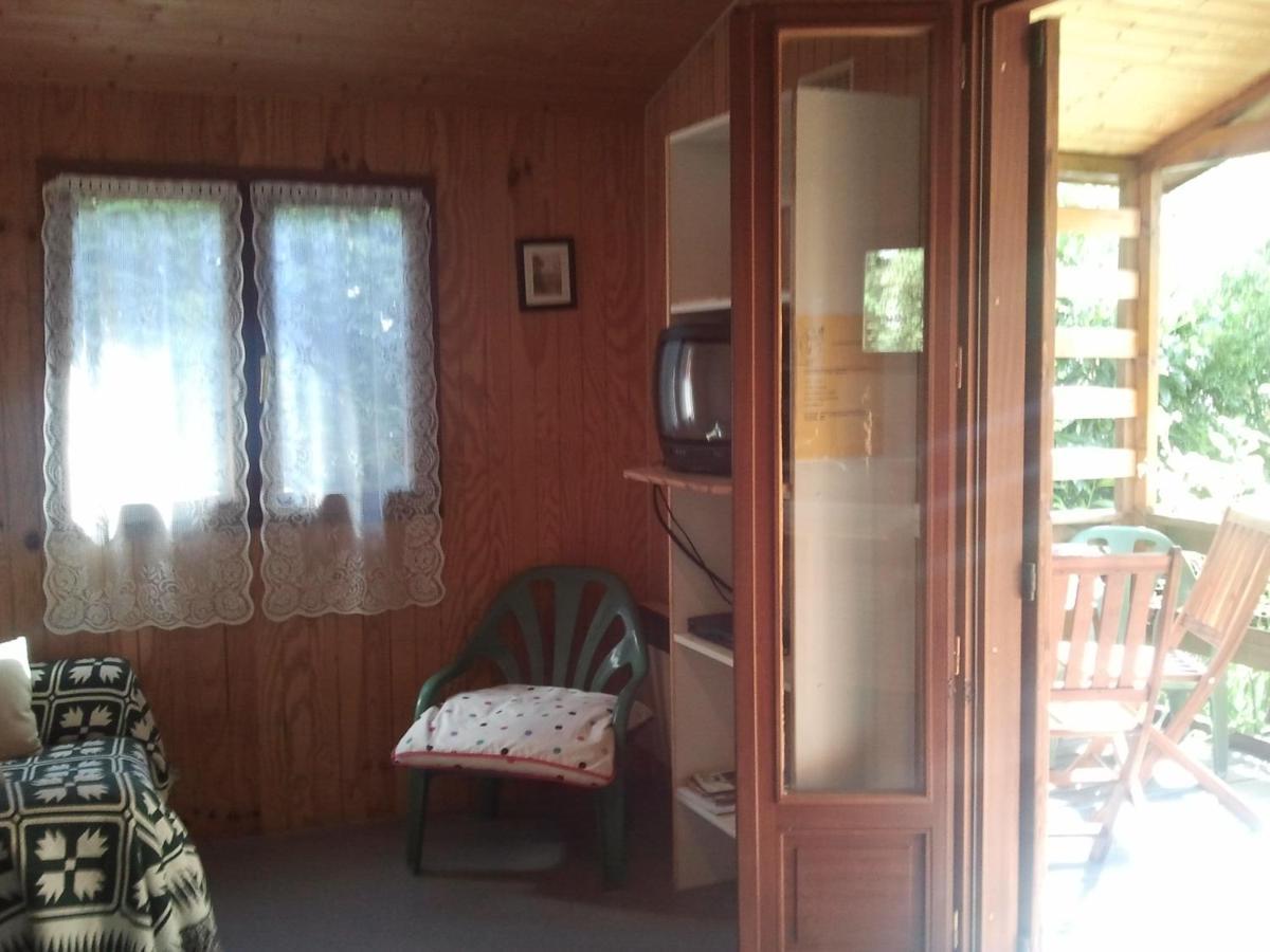 Les Chalets Quazemi A Casteil Luaran gambar