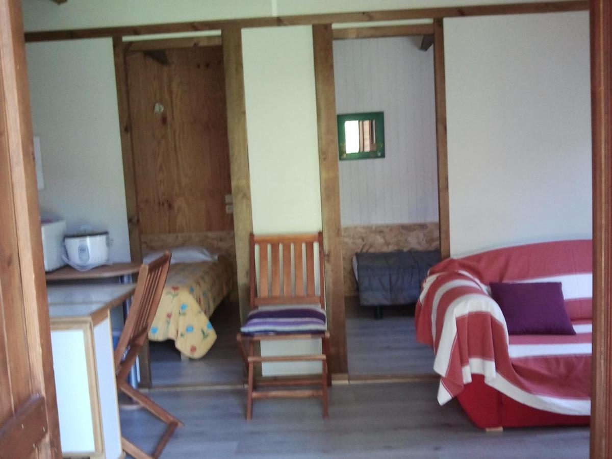 Les Chalets Quazemi A Casteil Luaran gambar