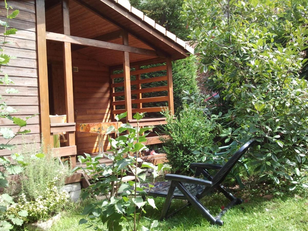 Les Chalets Quazemi A Casteil Luaran gambar
